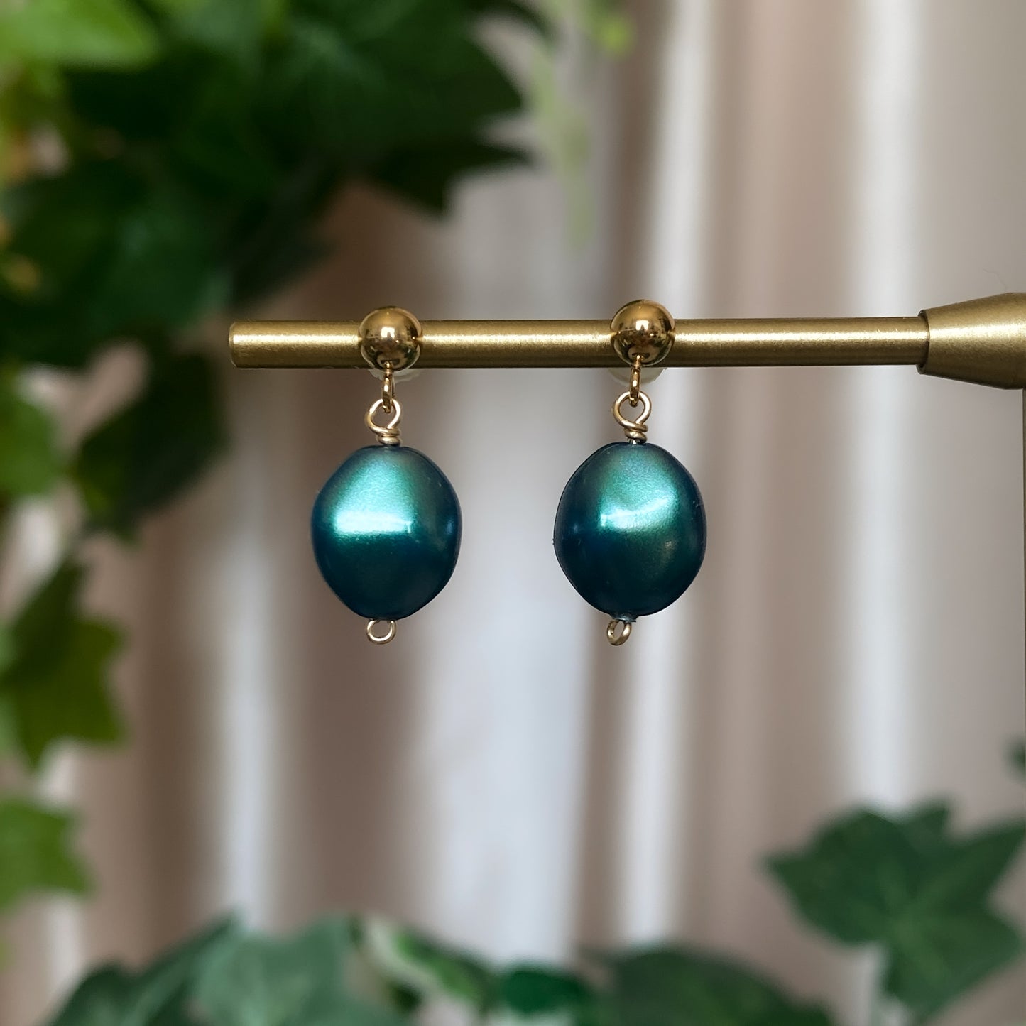 Lagoon Mermaid ~ Coin Pearl Earrings
