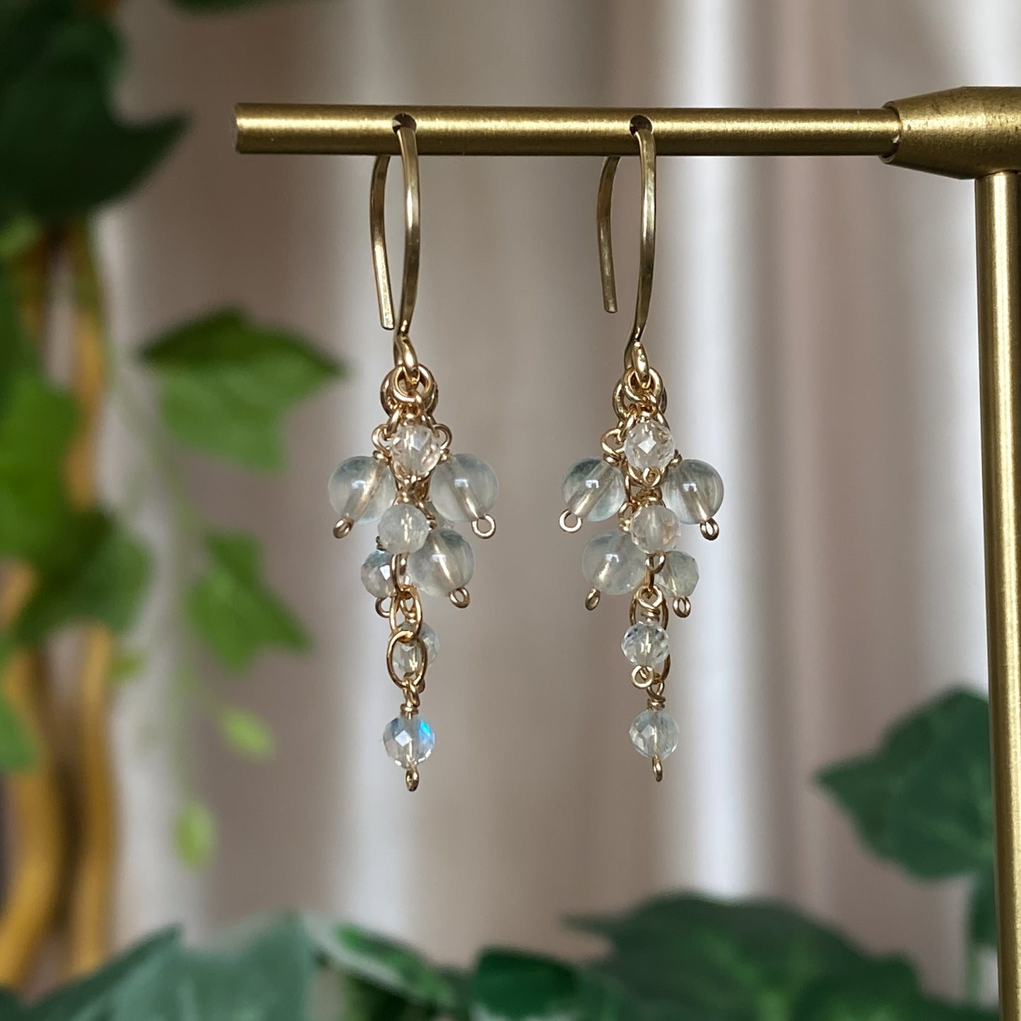 Celestine ~ Shoulder Necklace