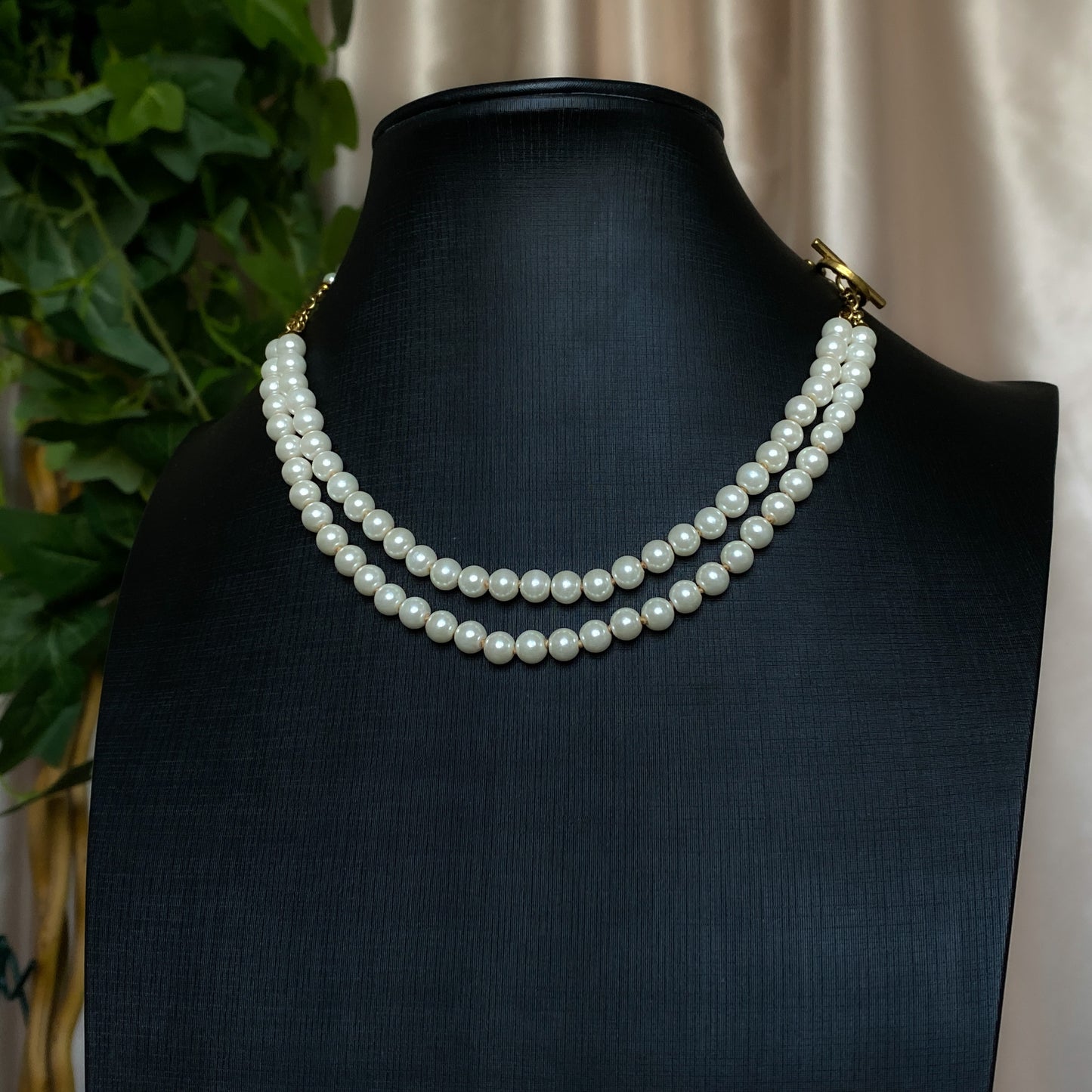 Venus II ~ Glass Pearl & Gold Overlay Knotted Pearl Necklace
