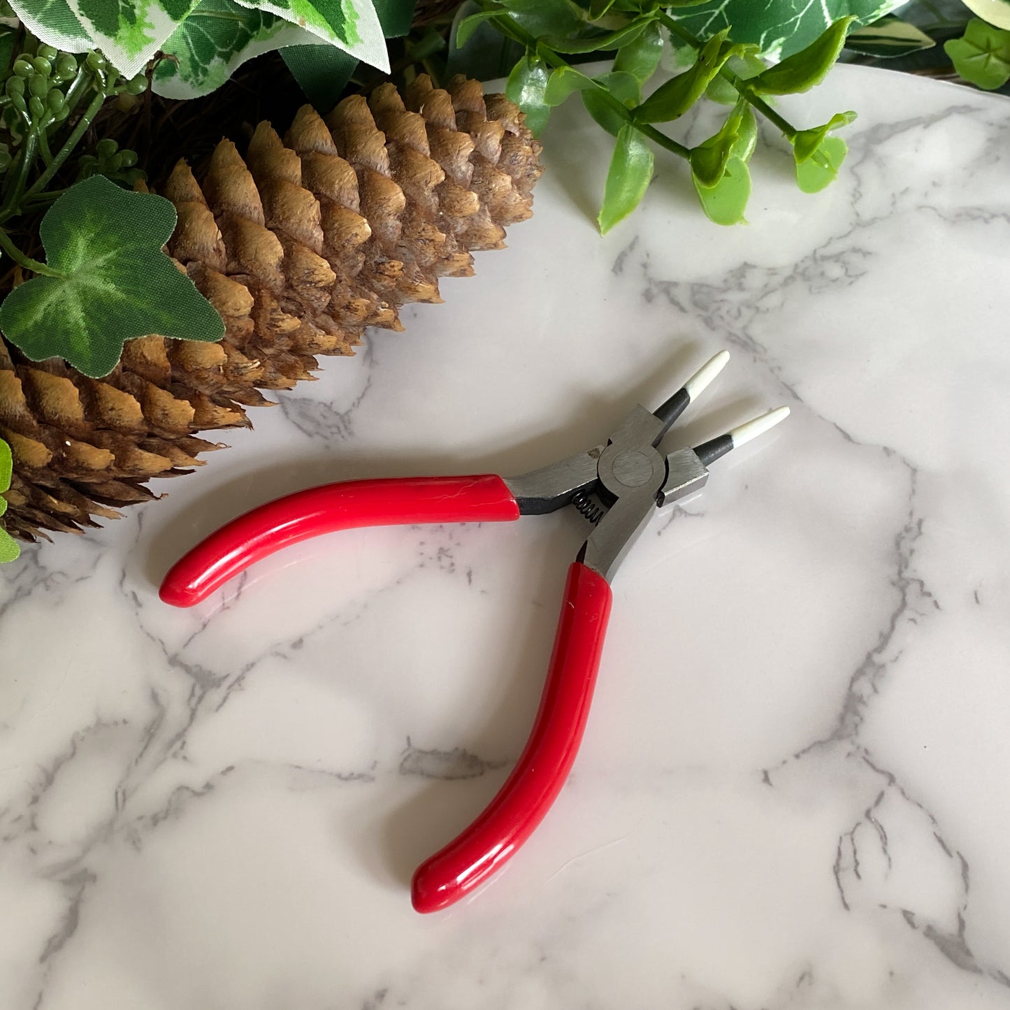 Round Nose Pliers with Tool Magic Coating