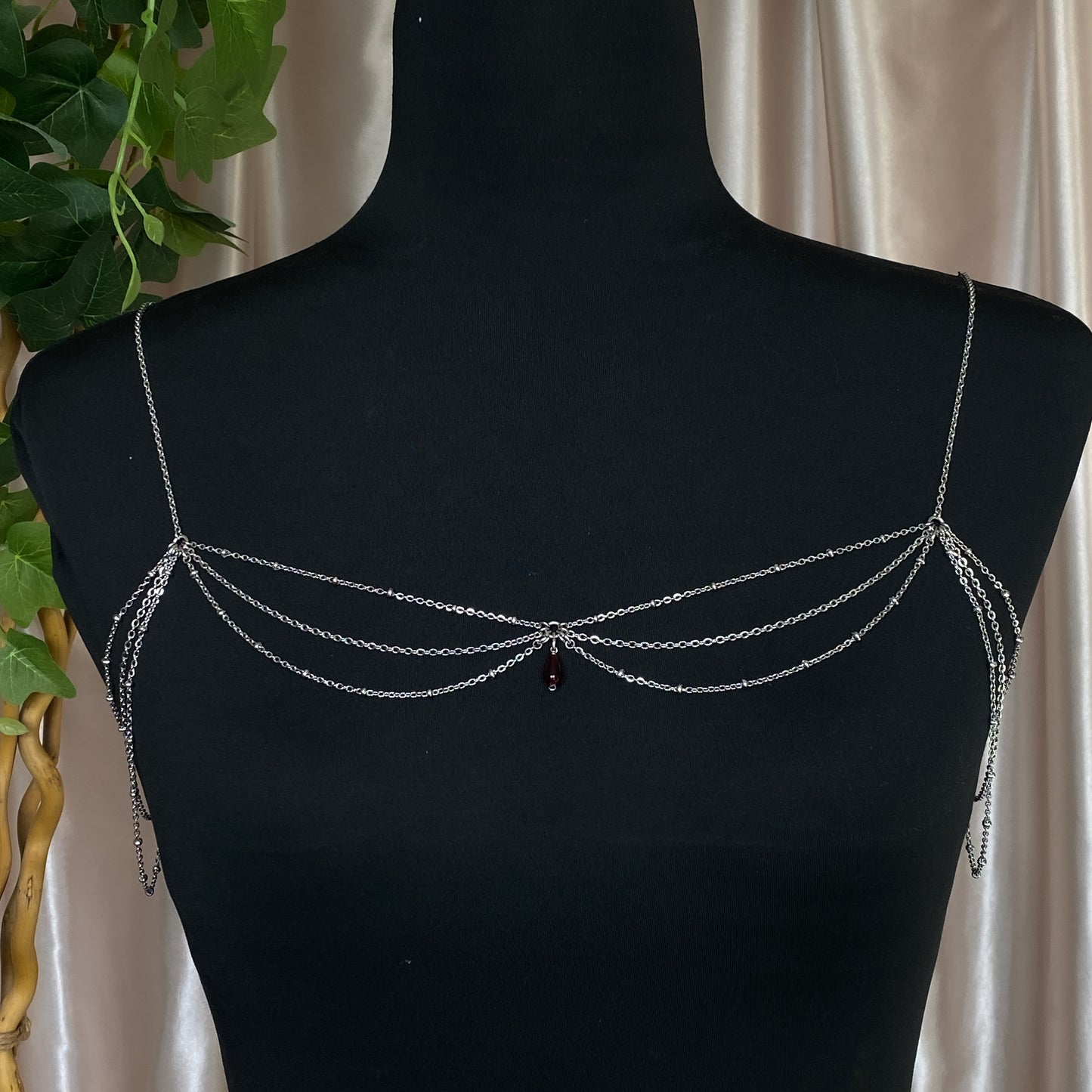 Sanguine ~ Shoulder Necklace