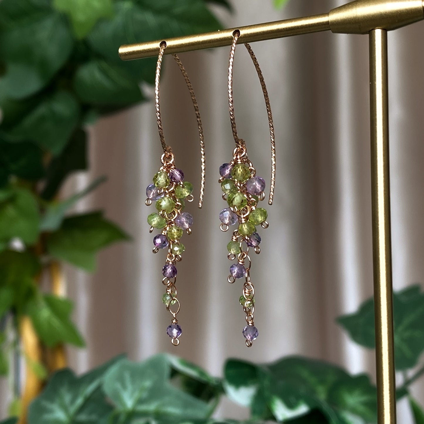 Bouquet ~ Mini Cluster Ear Cuff