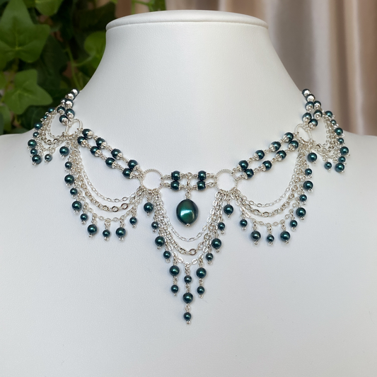 Nyx ~ Chandelier Choker