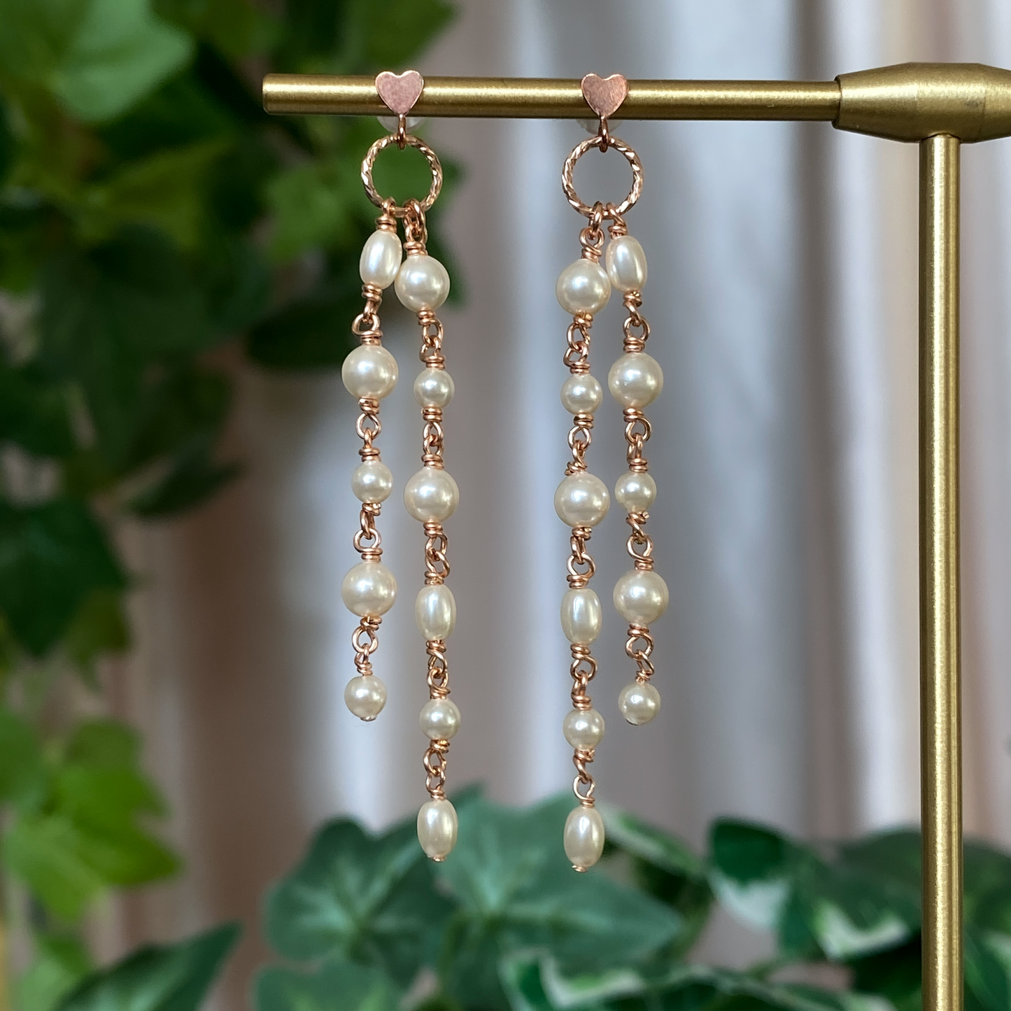 Hera ~ Trailing Pearl Earrings