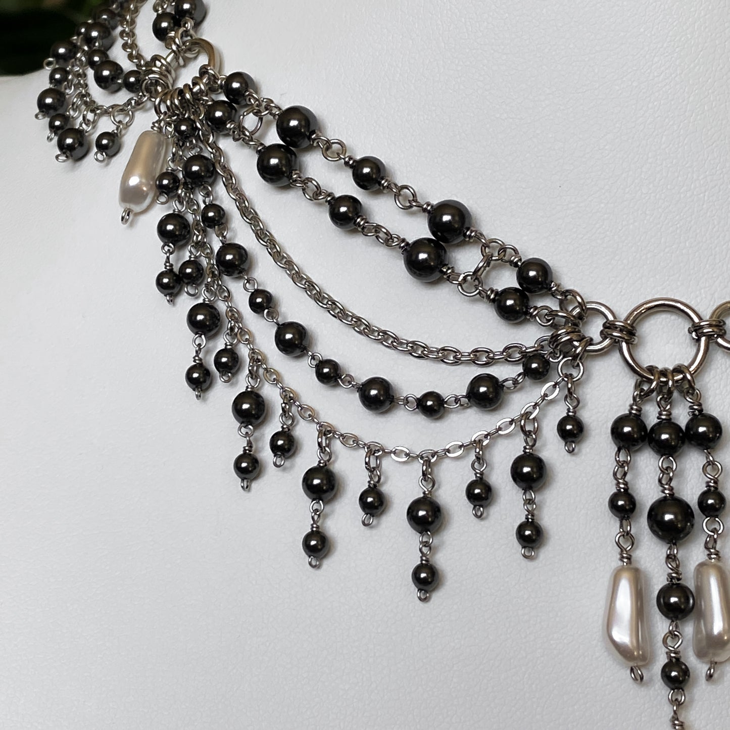 Black Swan ~ Crystal Pearl Chandelier Choker